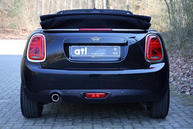 Mini COOPER Mini Cabrio 1.5 Harman Kardon I Keyless I Navi I Parkeerassistent I Windvanger I Stoelverwarming I Achteruitrijcamera I Stoelverwarming I MINI Excitement-pakket I Etc.