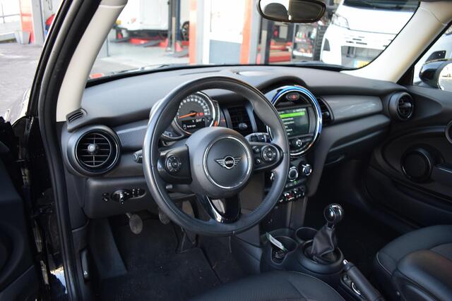 Mini COOPER Mini 1.5 | Apple Carplay | Cruise | Airco | 17" LM