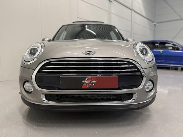 Mini COOPER Mini 1.5 Chili PANO/LED/LEER-SPORT/NAVI-BREED/SFEER/18"MET NW.CONTINENTAL/ECC/CRUISE/STOELVERW/PDC+ASSISTENT/DONKERE-HEMEL/VOLLEDIG MINI DEALER HISTORIE, NET OH BEURT EN NIEUWE APK