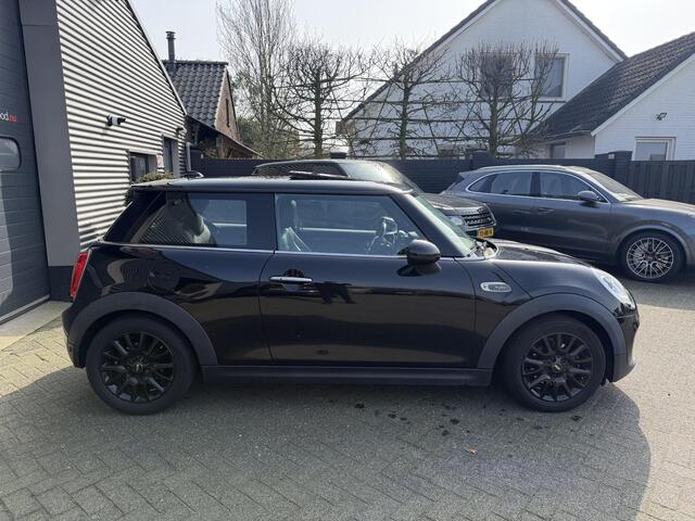 Mini COOPER Mini 1.5 Marylebone | Panoramadak | Navigatie | Head-Up Display | Lederen Bekleding | Climate Control | Stoelverwarming |