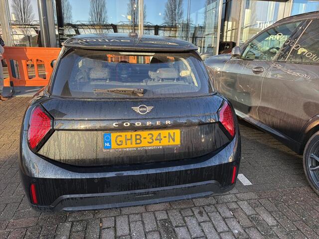 Mini COOPER 3-deurs 1.5 C Essential XS | Stoelverwaming | Nieuw Model