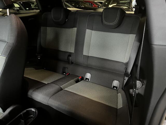 Mini COOPER Mini E Essential XS 40.7 kWh Camera, Head-up display, Cruise