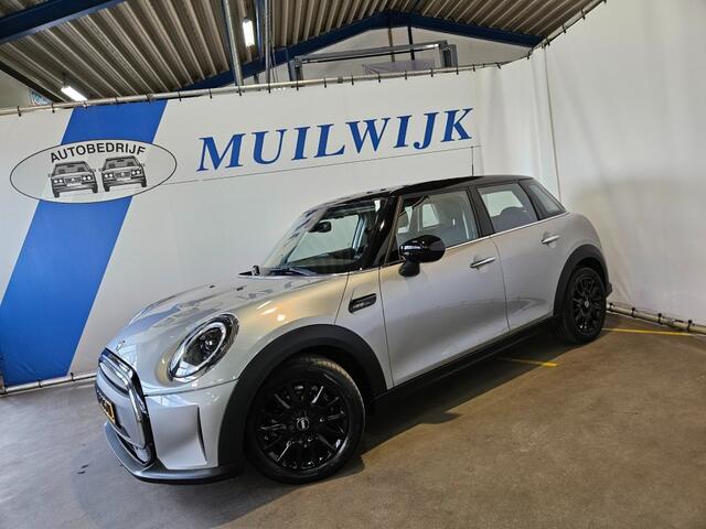 Mini COOPER Cooper 1.5 Camden Edition / Climate / Cruise / LED / NL Auto