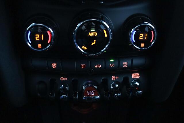 Mini COOPER Mini 1.5 Camden Edition | cruise control | Sportstoelen | parkeersensor achter | Lederen bekleding |