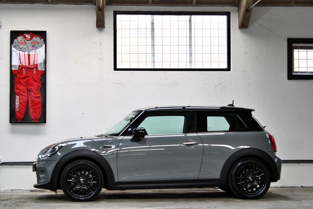 Mini COOPER Mini 1.5 Pepper | Business | Keyless | LED | Apple Carplay | Parkeersensoren | NL auto |