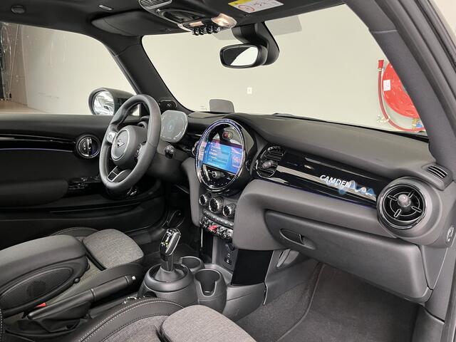 Mini COOPER 3-deurs 1.5 Camden Plus Edition | Panorama | Head-Up | Piano Black Exterieur | Harman Kardon |