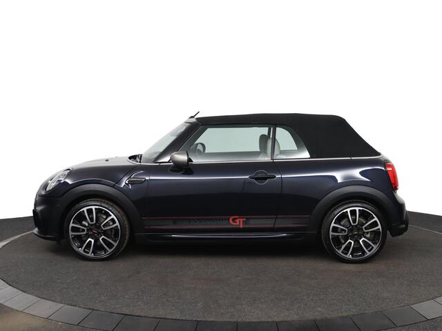Mini COOPER Mini Cabrio 1.5 Resolute Edition Leder | Zeer lage km stand!
