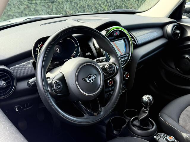 Mini COOPER Mini 1.5 I Two Tone I Virtual Cockpit I Ambiance