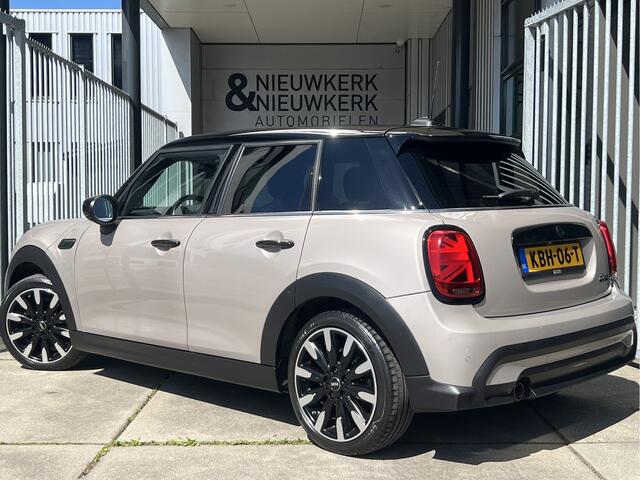 Mini COOPER Mini 1.5 MINI Yours | AUTOMAAT | LEDER | CAMERA | CARPLAY/ANDROID | NAVI | CRUISE CONTROL | PDC | CLIMATE CONTROL | STOELVERWARMING | LMV 17'' | KEYLESS | DAB | LED | BLUETOOTH