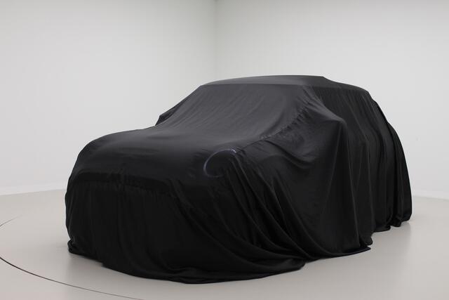 Mini COOPER 5-deurs King Cross | John Cooper Works pack | Leder Lounge | 17" | Privacy Glass
