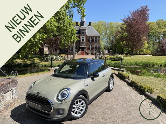 Mini COOPER Mini 1.5 | Pano | Led | Automaat |