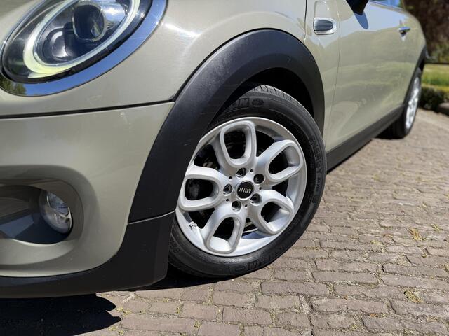 Mini COOPER Mini 1.5 | Pano | Led | Automaat |