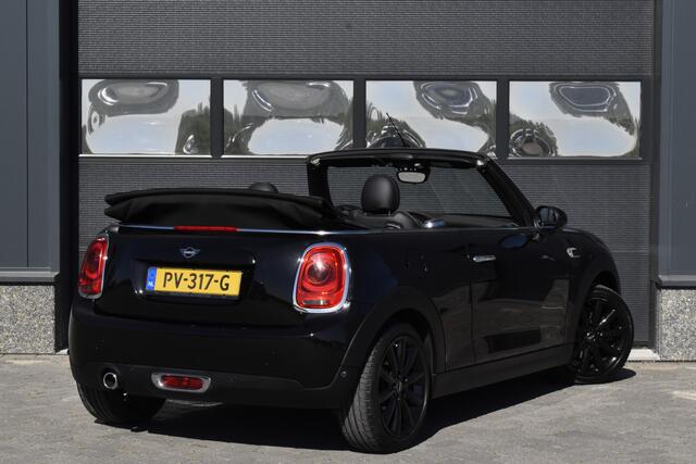 Mini COOPER Mini Cabrio 1.5 Chili Serious Business Navi - Keyless - Cruise - Leer