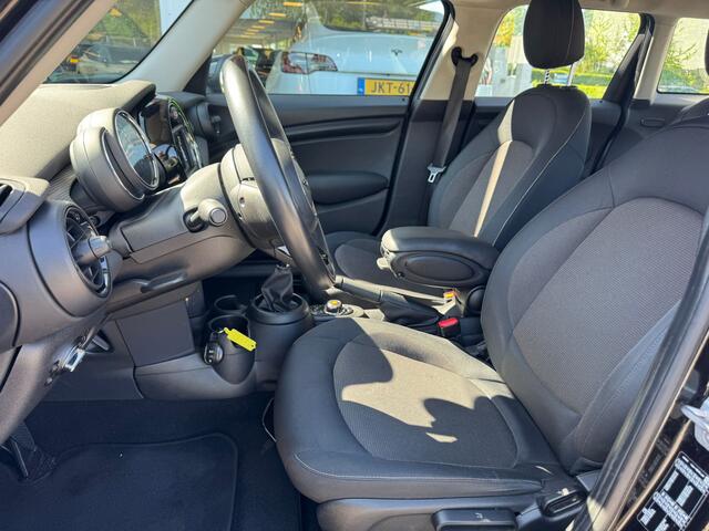 Mini COOPER Mini 1.5 Business Edition