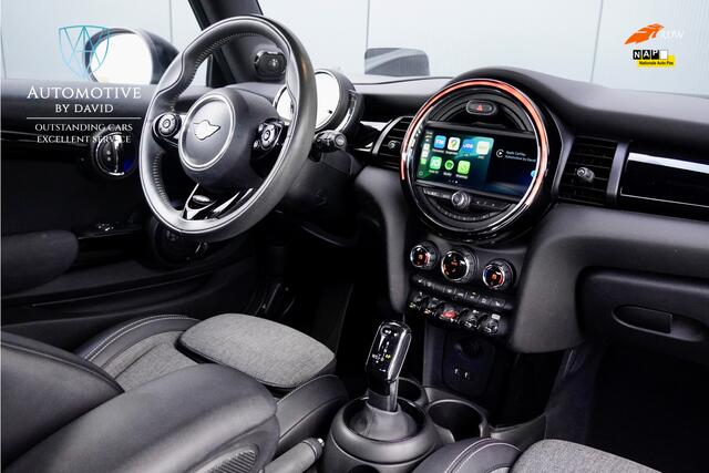 Mini COOPER Hatchback 1.5 136 pk SERIOUS BUS CHILI AUTOMAAT / HARMAN KARDON / HEAD-UP DISPLAY / NAVIGATIE GROOT / APPLE CARPLAY / KEYLESS ENTRY / 17 INCH LMV / LED / STOELVERWARMING