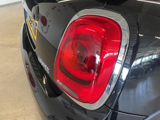 Mini COOPER Mini Cabrio 1.5 Chili Serious Business
