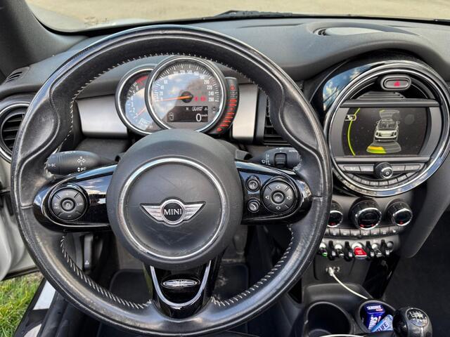 Mini COOPER Chilly ,Volleder int.,Navigatie,Bleutooth,Ledkoplampen,Parkeersensoren