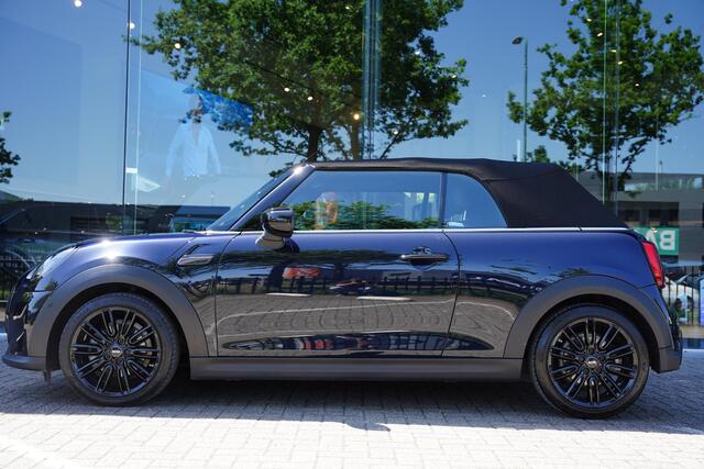 Mini COOPER Cabrio 1.5 / Harman Kardon / NL-Auto / 17 Inch