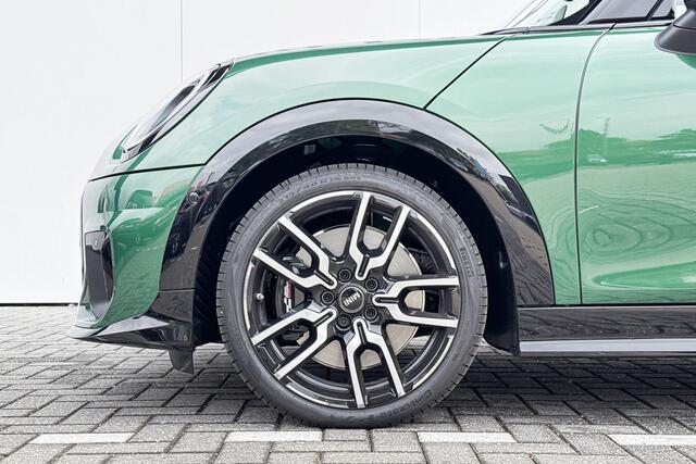 Mini COOPER Cabrio 2.0 Cooper S John Cooper Works XL | 18 inch JCW Lap Spoke 2-tone