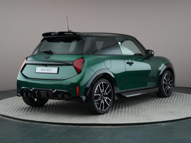 Mini COOPER 3-Deurs 1.5 C John Cooper Works 157 pk Pakket M | Comfort Access | Panoramadak | Grootlichtassistent