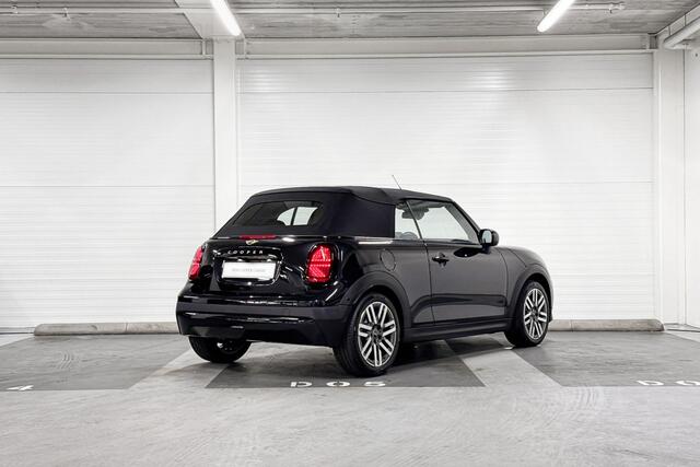 Mini COOPER Cabrio C Classic | Comfort Access | Stuurwielverwarming | Harman/Kardon | Driving Assistant |