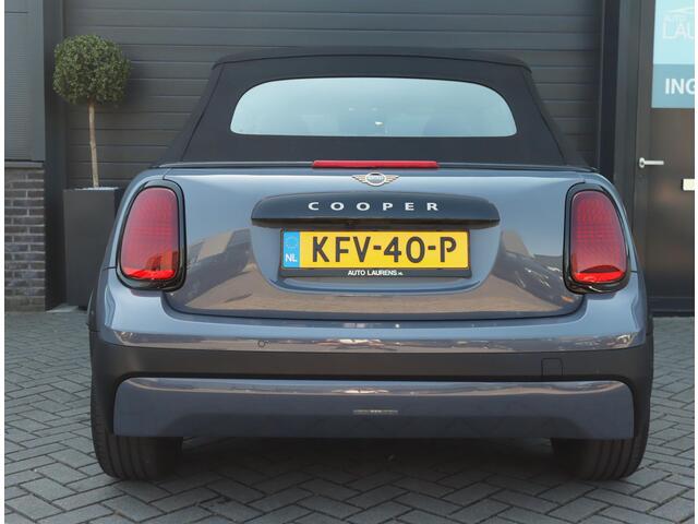 Mini COOPER Cabrio 2.0 C Classic M | Camera | Carplay | HUD | 17 Inch