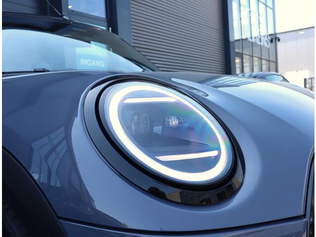 Mini COOPER Cabrio 2.0 C Classic M | Camera | Carplay | HUD | 17 Inch