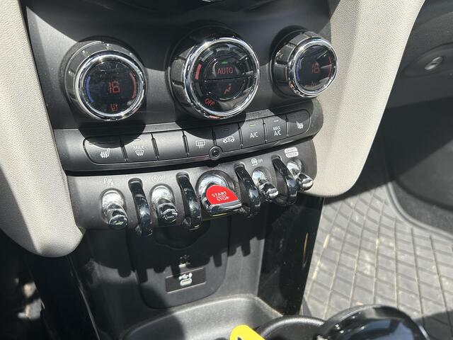 Mini COOPER Cabrio 1.5 Sidewalk Edition | Automaat | Leder | Harman Kardon | Navigatie | Camera | 100% Dealer Onderhouden