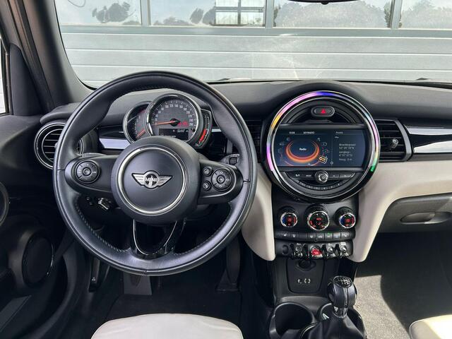 Mini COOPER 1.5 CHILI SERIOUS BUSINESS I DEALER ONDERHOUDEN I 5-DEURS I LEDEREN BEKLEDING