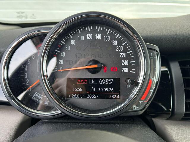 Mini COOPER 1.5 CHILI SERIOUS BUSINESS I DEALER ONDERHOUDEN I 5-DEURS I LEDEREN BEKLEDING