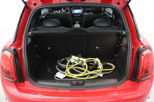 Mini COOPER Electric Yours 33 kWh - Panorama, Carplay, Leer, Cruise, Stoelverw.