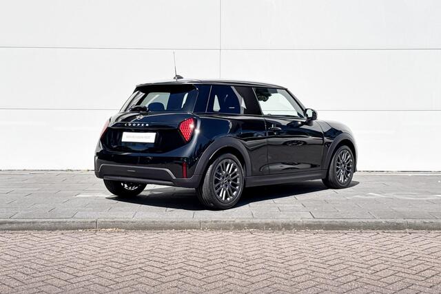 Mini COOPER 3-deurs 1.5 C Classic L | 17 Inch U-Spoke grey