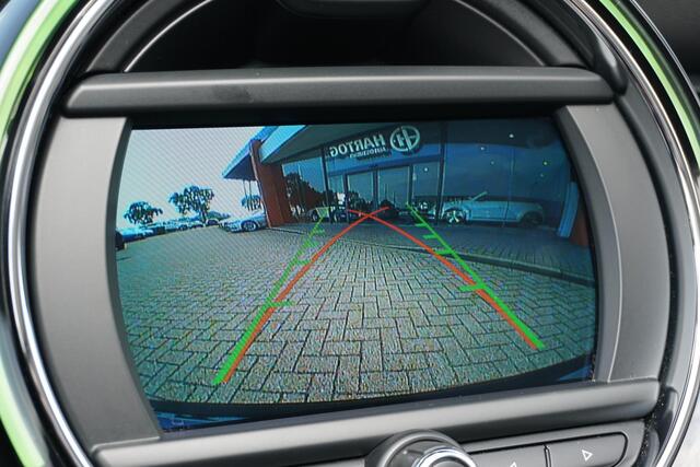 Mini COOPER Cabrio 1.5 Sidewalk Edition JCW + CAMERA / APPLE CARPLAY / STOELVERWARMING