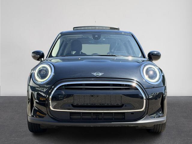 Mini COOPER 5-Deurs 1.5 MINI Yours | Pano | Leer | Stoelverw. | HUD | Navi | LED | Camera ( Vestiging - Nieuwegein )