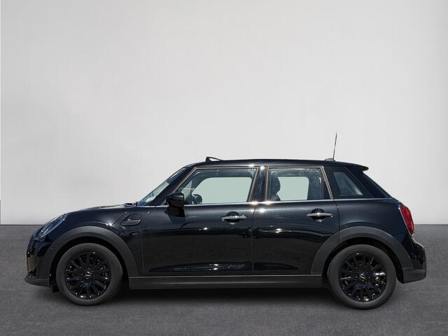 Mini COOPER 5-Deurs 1.5 MINI Yours | Pano | Leer | Stoelverw. | HUD | Navi | LED | Camera ( Vestiging - Nieuwegein )