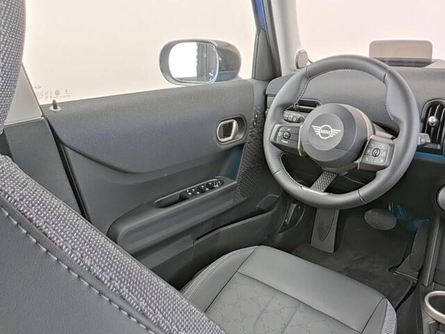 Mini COOPER 5-Deurs 1.5 C Classic L