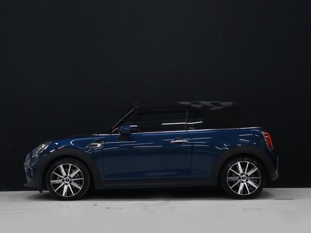 Mini COOPER Cabrio 1.5 Sidewalk Edition [APPLE CARPLAY, HARMAN KARDON, STOELVERWARMING, HEAD UP, DIGITAL DASH, CAMERA, CRUISE CONTROL, PDC V+A, NAVIGATIE, NIEUWSTAAT]