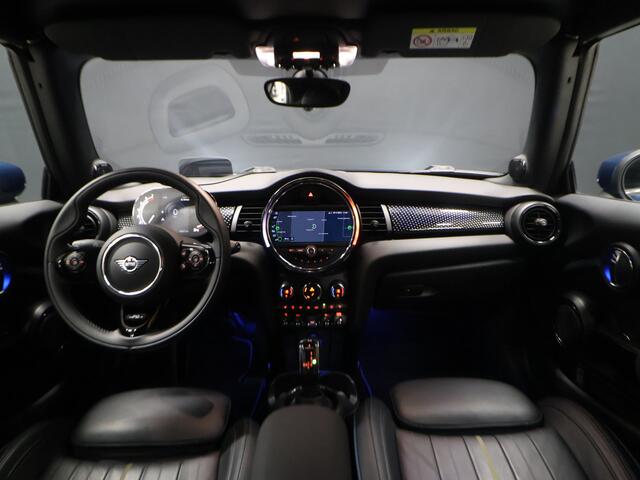 Mini COOPER Cabrio 1.5 Sidewalk Edition [APPLE CARPLAY, HARMAN KARDON, STOELVERWARMING, HEAD UP, DIGITAL DASH, CAMERA, CRUISE CONTROL, PDC V+A, NAVIGATIE, NIEUWSTAAT]