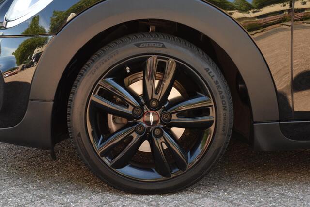Mini COOPER 5-Deurs 1.5 Chili Serious Business|JCW|