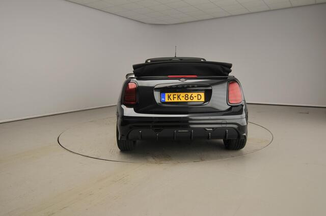 Mini COOPER Cabrio 2.0 C John Cooper Works XL Stuurwielrand verwarmd | Comfort Access | Harman Kardon | Head-Up | Driving Assistant Plus