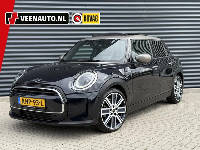 Mini COOPER 5-Deurs 1.5 MINI Yours Pano/Leder/Camera