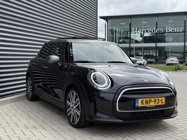 Mini COOPER 5-Deurs 1.5 MINI Yours Pano/Leder/Camera