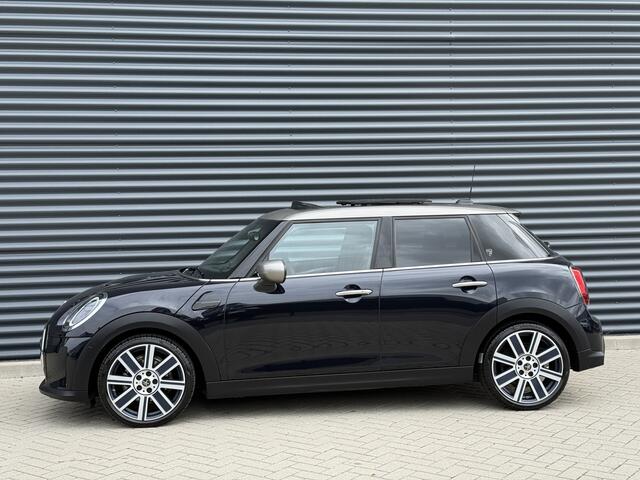 Mini COOPER 5-Deurs 1.5 MINI Yours Pano/Leder/Camera