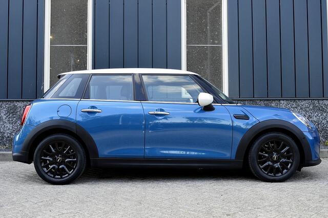 Mini COOPER 5-Deurs 1.5 Business Edition Rijklaarprijs-Garantie Sport Interieur Navigatie Apple carplay Led Camera