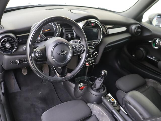 Mini COOPER 3-Deurs 1.5 Chili