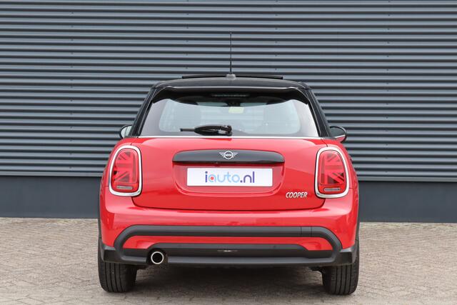 Mini COOPER 5-Deurs 1.5 Premium Plus Pano/Leder/LED/Keyless/Camera/Head-up/CarPlay