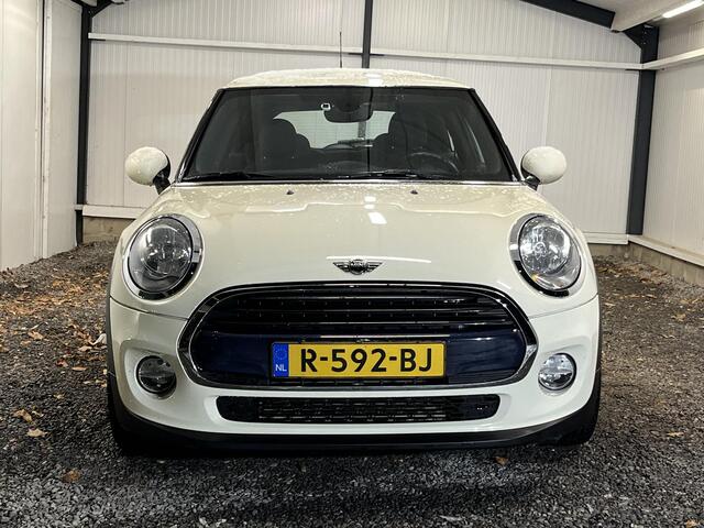 Mini COOPER 3-Deurs 1.5 Pepper Serious Business 136PK 4-2017 2e EIG *78.447 KM*!! NW APK !!
