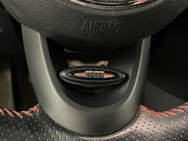 Mini COOPER 3-Deurs 1.5 Pepper Serious Business 136PK 4-2017 2e EIG *78.447 KM*!! NW APK !!