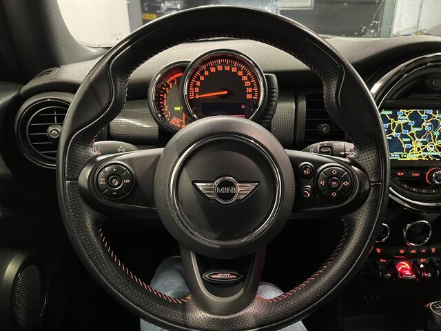Mini COOPER 3-Deurs 1.5 Pepper Serious Business 136PK 4-2017 2e EIG *78.447 KM*!! NW APK !!