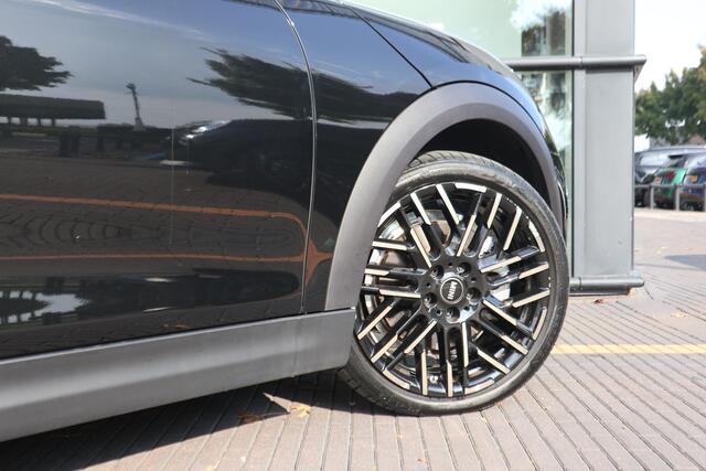 Mini COOPER 3-deurs C | Favoured Trim | Pakket M